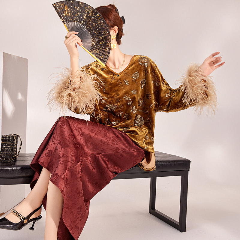 2025 Winter Feather Cuff Blous - Silk Blouse 评论和价格