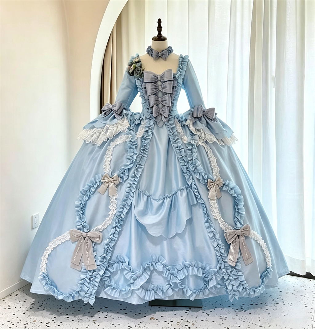 18th Century Rococo Blue Robe  - Evening Gown 评论和价格